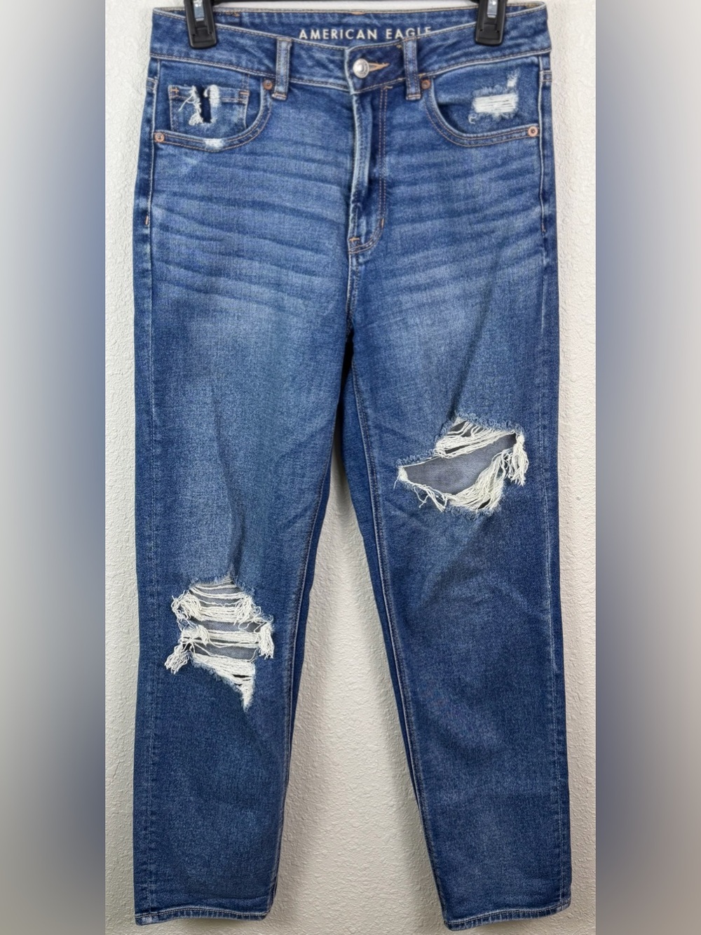 American Eagle Mom Straight Jeans Womenβs 6 Long Distressed Stretch High Rise